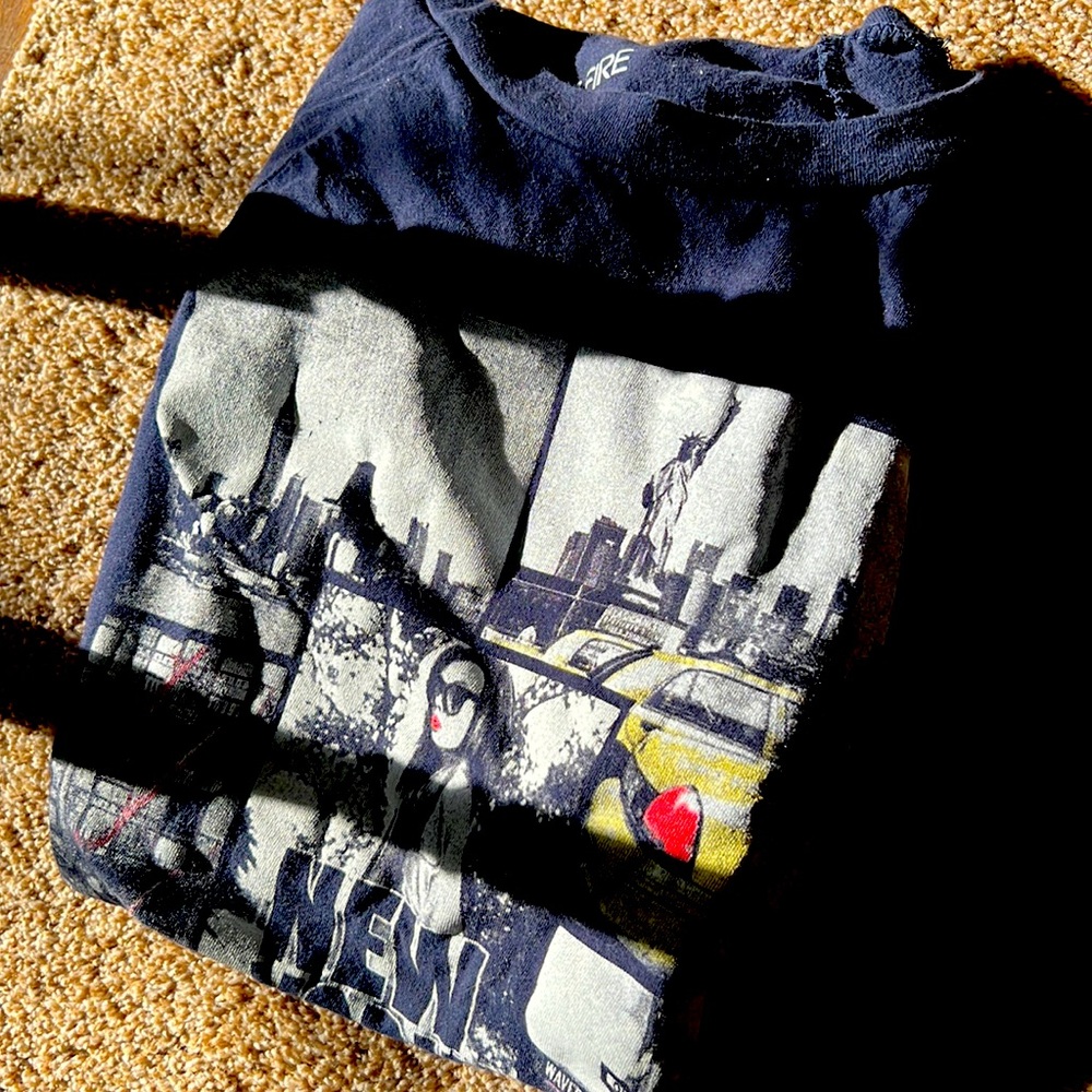 -Never worn 100% cotton new york shirt-